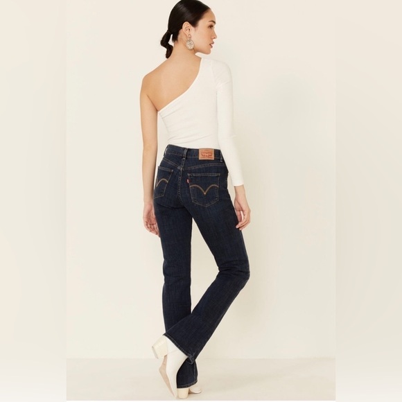Levi's Women's Classic Boot Jeans Size 14 - Picture 2 of 16